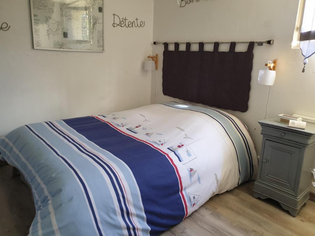 La Maison De Nacre Douvres-la-Délivrande Esterno foto